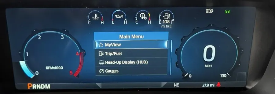 2026 Ford Super Duty F-350 | Photo 23 of 37