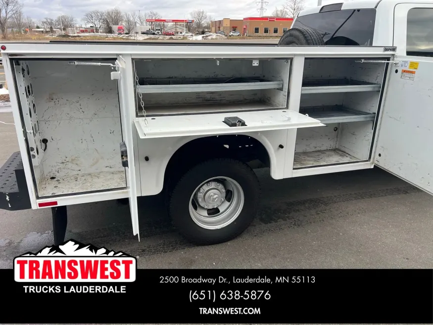 2024 RAM 3500 Tradesman | Photo 5 of 20