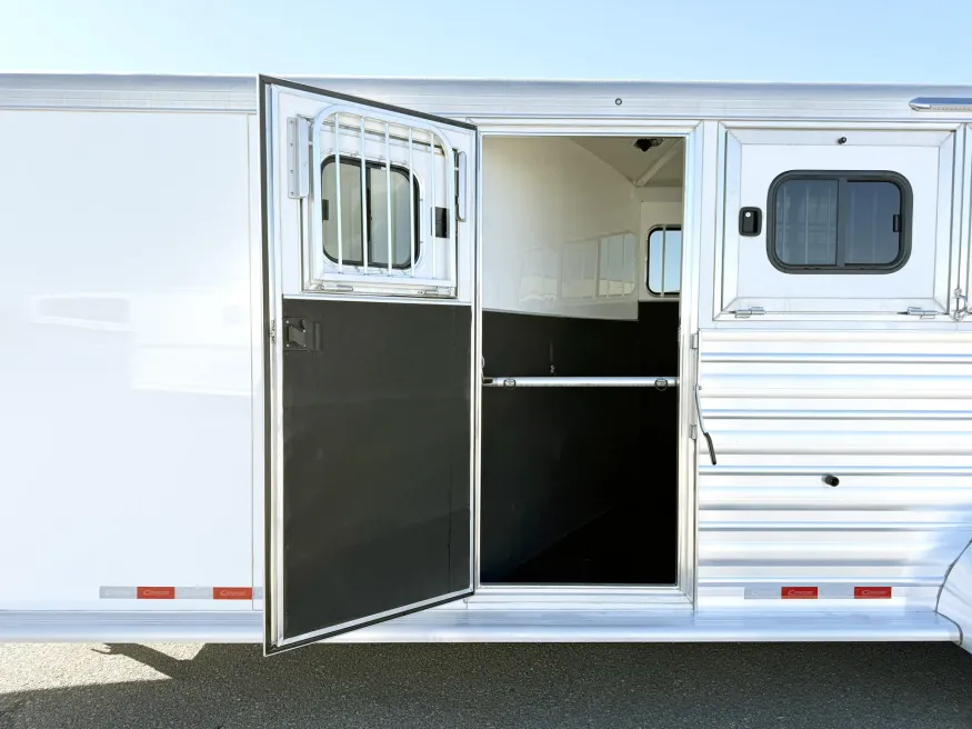 2024 Cimarron Norstar 4HGN | Photo 16 of 18