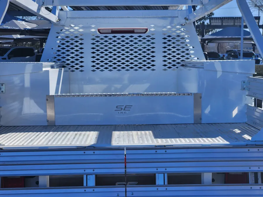 2026 GMC Sierra 2500HD Pro | Photo 19 of 21