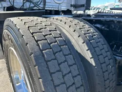 2022 Freightliner Cascadia 126 | Thumbnail Photo 8 of 24