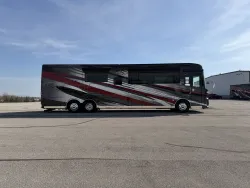 2026 Newmar King Aire 4521 | Thumbnail Photo 3 of 32