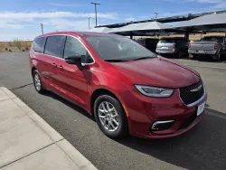 2025 Chrysler Pacifica Select | Thumbnail Photo 3 of 30