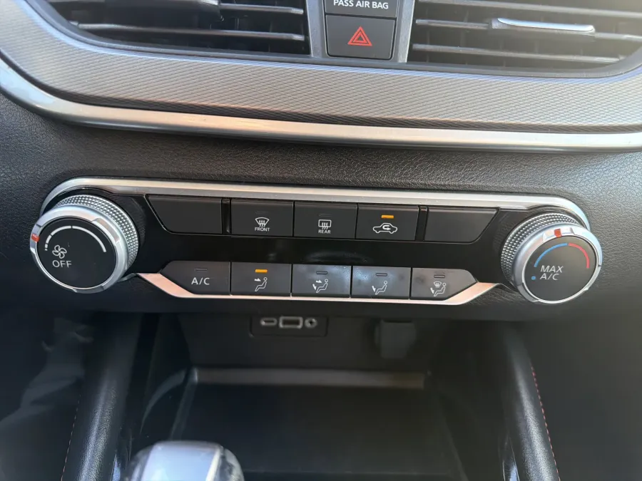 2024 Nissan Altima 2.5 SR | Photo 16 of 19