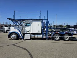 2019 Peterbilt 389 | Thumbnail Photo 3 of 24