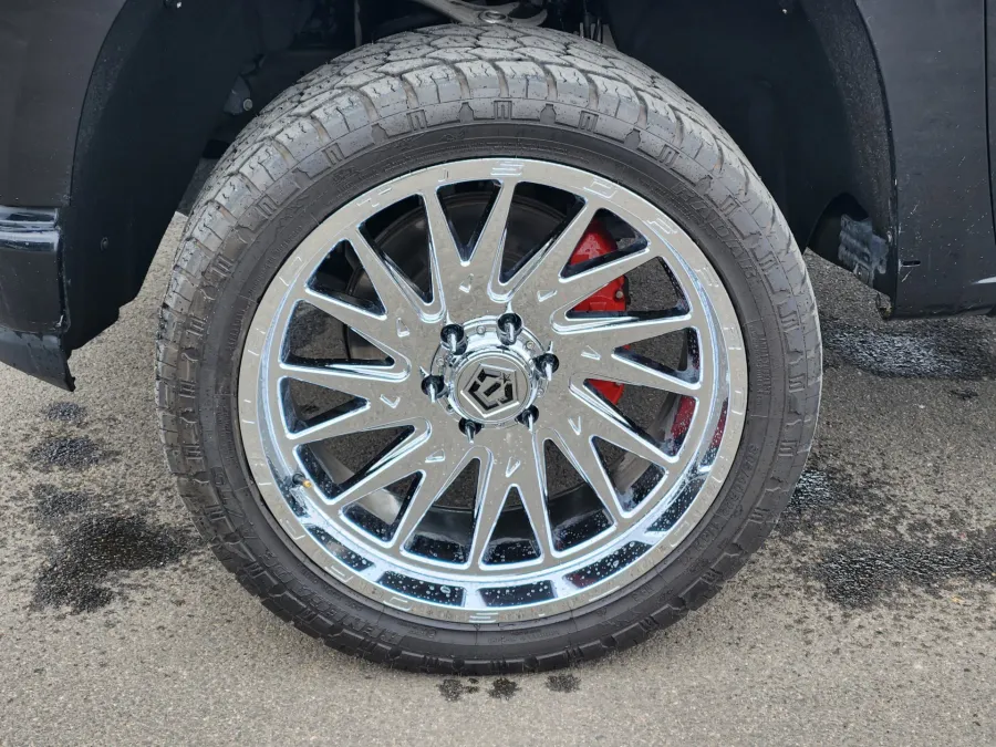 2020 Chevrolet Silverado 1500 LT Trail Boss | Photo 4 of 37