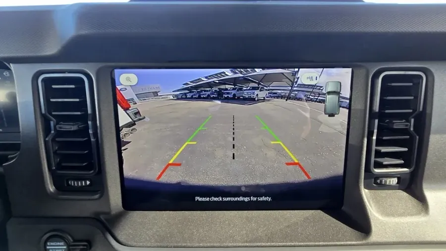 2025 Ford Bronco | Photo 19 of 28