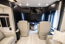 2026 Newmar Dutch Star 4081 | Thumbnail Photo 6 of 19