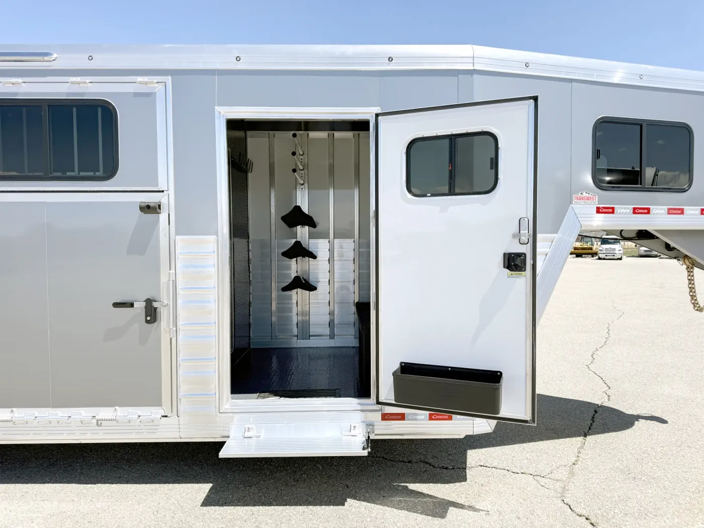2027 Cimarron Norstar Warmblood 2 + 1 | Photo 4 of 20