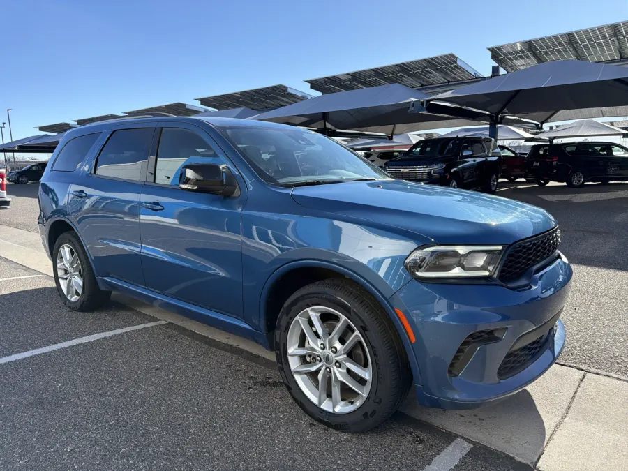 2024 Dodge Durango GT Plus | Photo 6 of 25