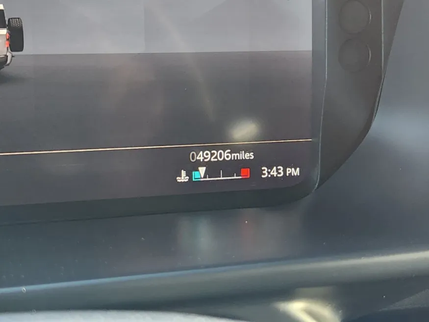 2020 Land Rover Defender X | Photo 21 of 28