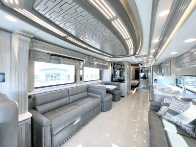 2023 Newmar London Aire 4521 | Thumbnail Photo 4 of 48