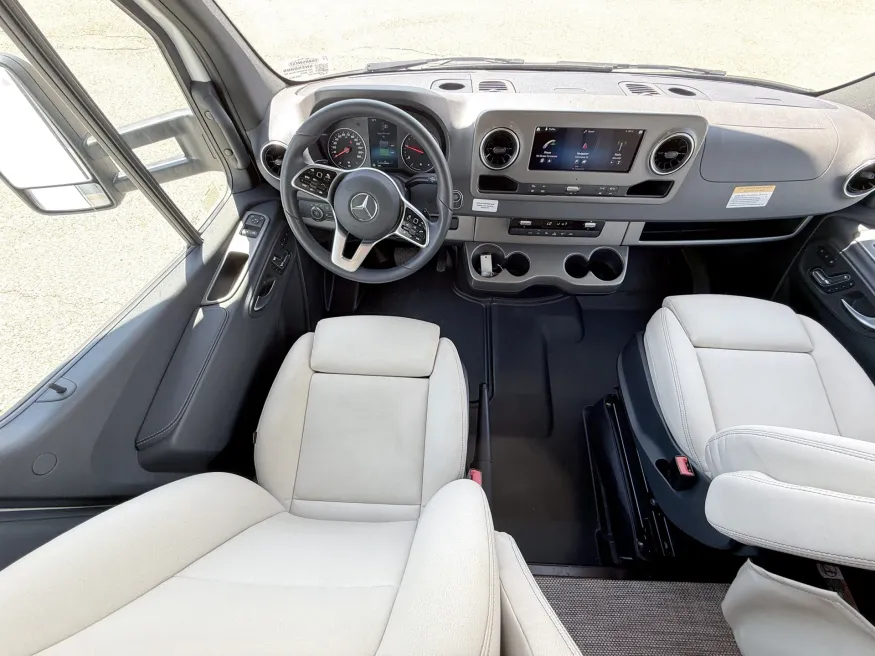 2026 Winnebago Navion 24D | Photo 6 of 22