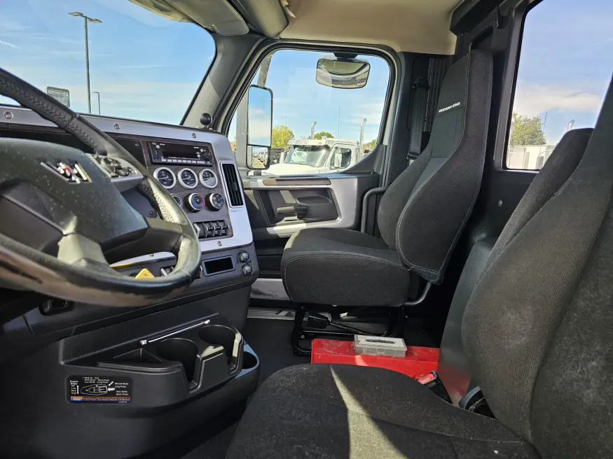 2022 Western Star 49X | Photo 8 of 17