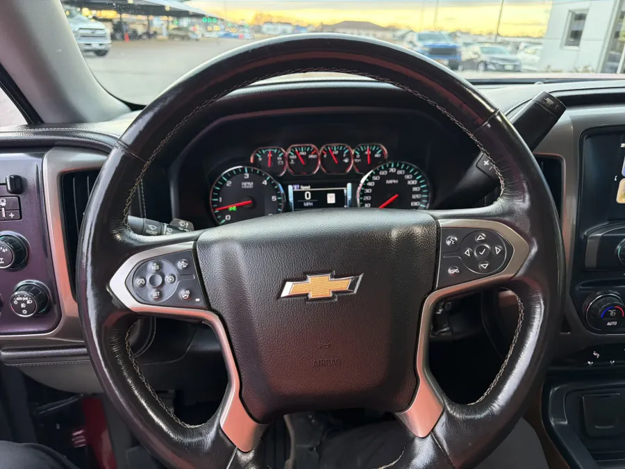 2018 Chevrolet Silverado 1500 High Country | Photo 17 of 20