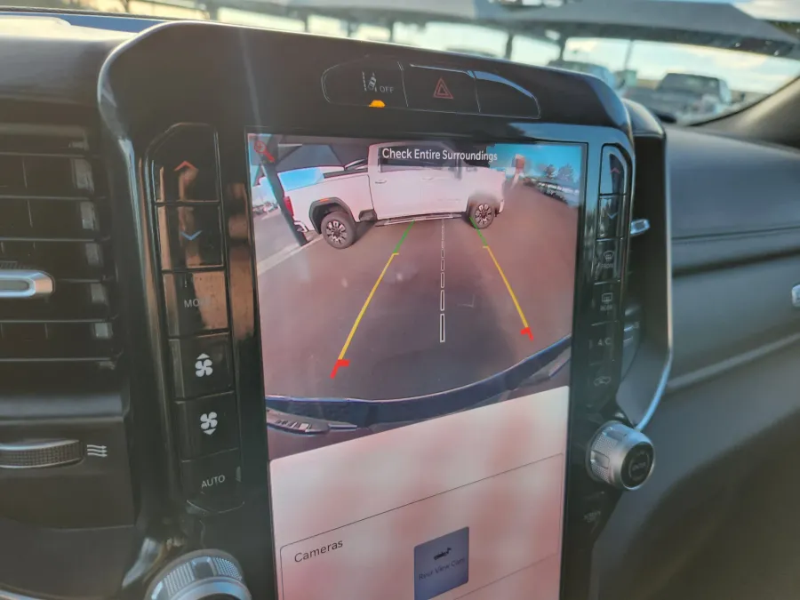 2025 RAM 1500 Laramie | Photo 27 of 28