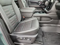 2026 GMC Yukon AT4 Ultimate | Thumbnail Photo 21 of 33