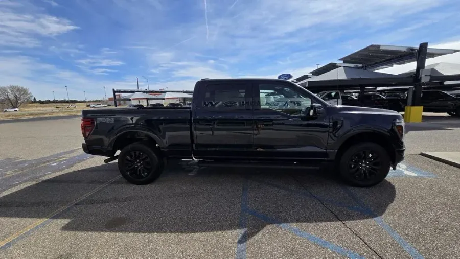 2026 Ford F-150 | Photo 4 of 31