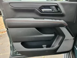 2026 GMC Yukon AT4 Ultimate | Thumbnail Photo 5 of 33