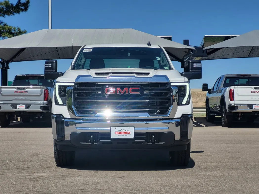 2026 GMC Sierra 2500HD Pro 