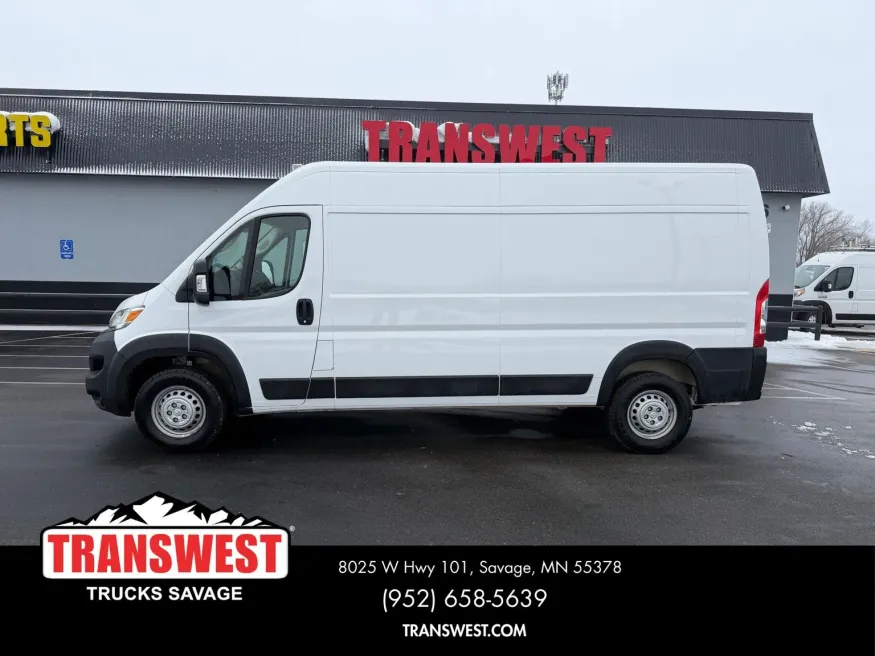 2025 RAM ProMaster 2500 High Roof | Photo 1 of 20