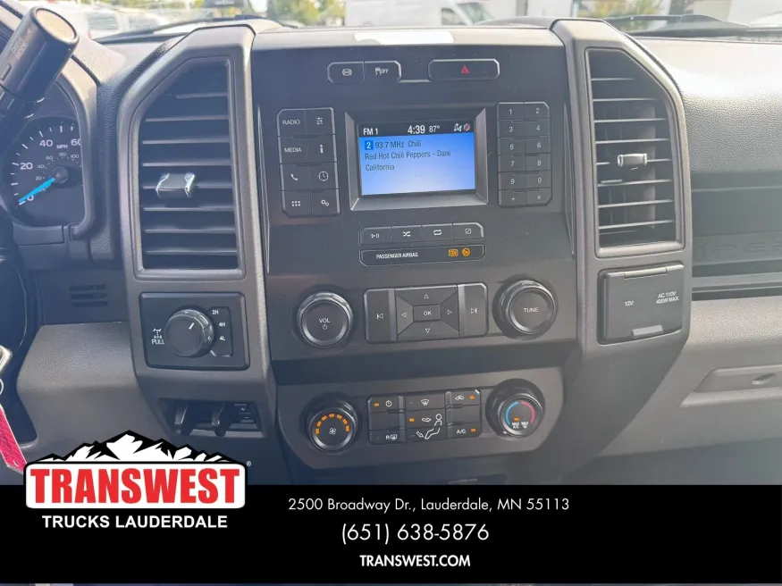 2022 Ford Super Duty F-350 XL | Photo 12 of 22