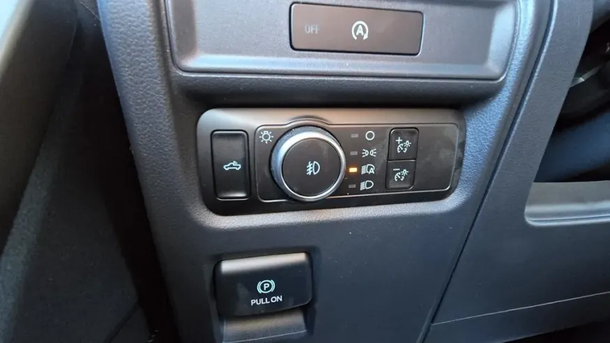 2025 Ford F-150 | Photo 12 of 25