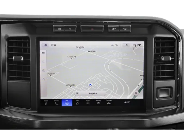 2026 Ford Super Duty F-350 | Photo 12 of 13