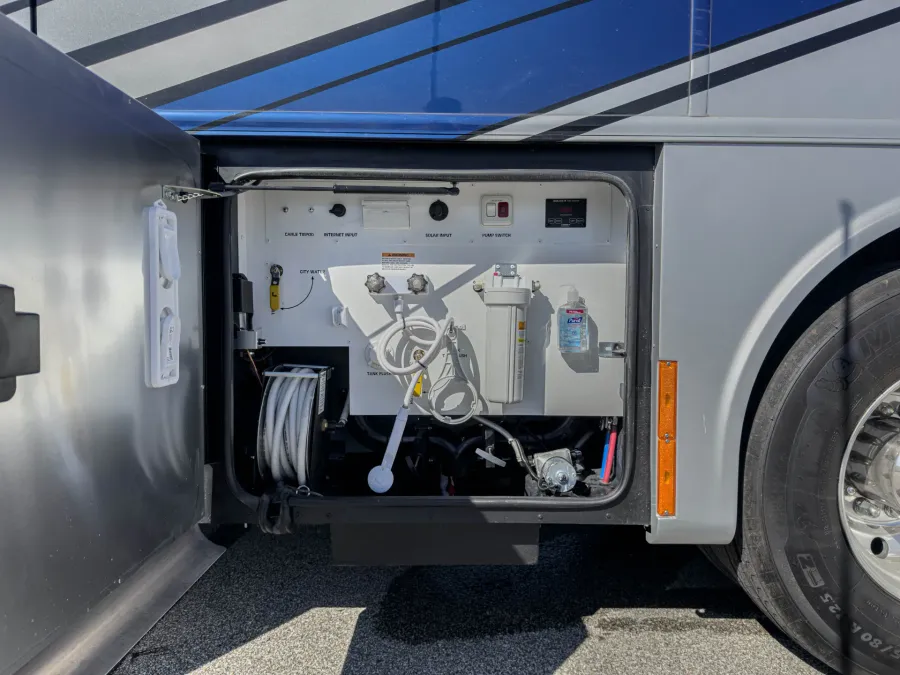 2026 Tiffin Phaeton 37 BH | Photo 37 of 43