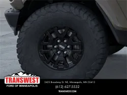 2025 Ford Bronco | Thumbnail Photo 21 of 25