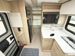 2021 Leisure Travel Van Wonder W24RL | Thumbnail Photo 5 of 23