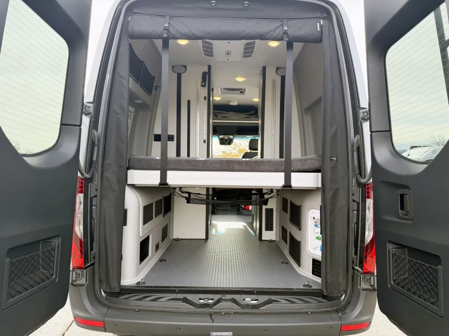 2026 Winnebago Revel Sport 44C | Photo 10 of 13