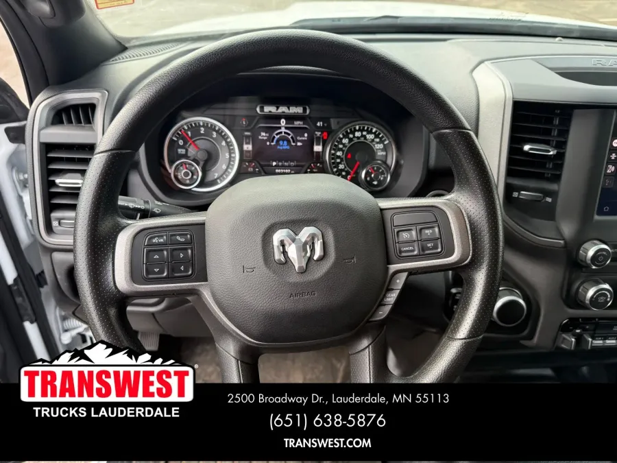 2022 RAM 3500 Tradesman | Photo 11 of 21