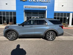 2025 Ford Explorer ST-Line | Thumbnail Photo 1 of 23