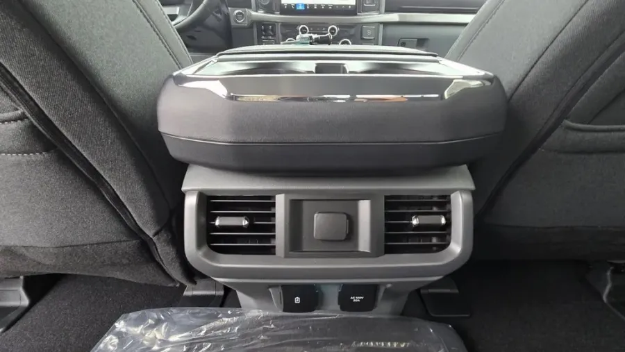 2025 Ford F-150 | Photo 28 of 29