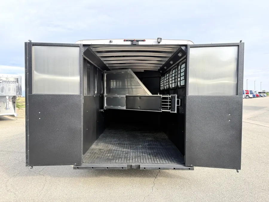 2026 Logan Coach Bullseye 4HGN | Photo 10 of 16