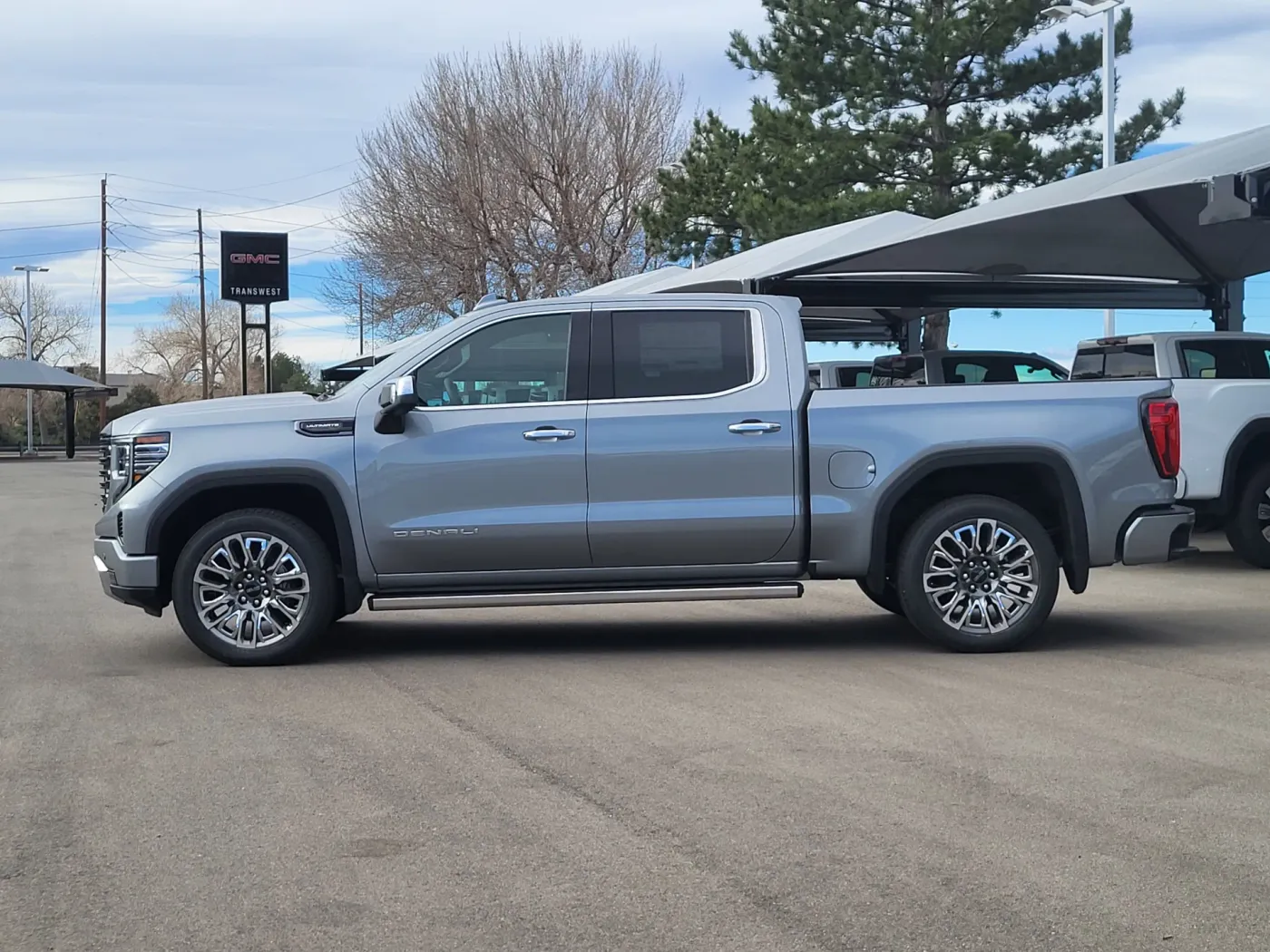 2026 GMC Sierra 1500 Denali Ultimate | Photo 3 of 27