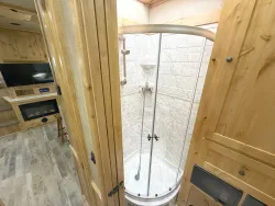 2025 Logan Coach Ultimate Sports Hauler | Thumbnail Photo 13 of 33