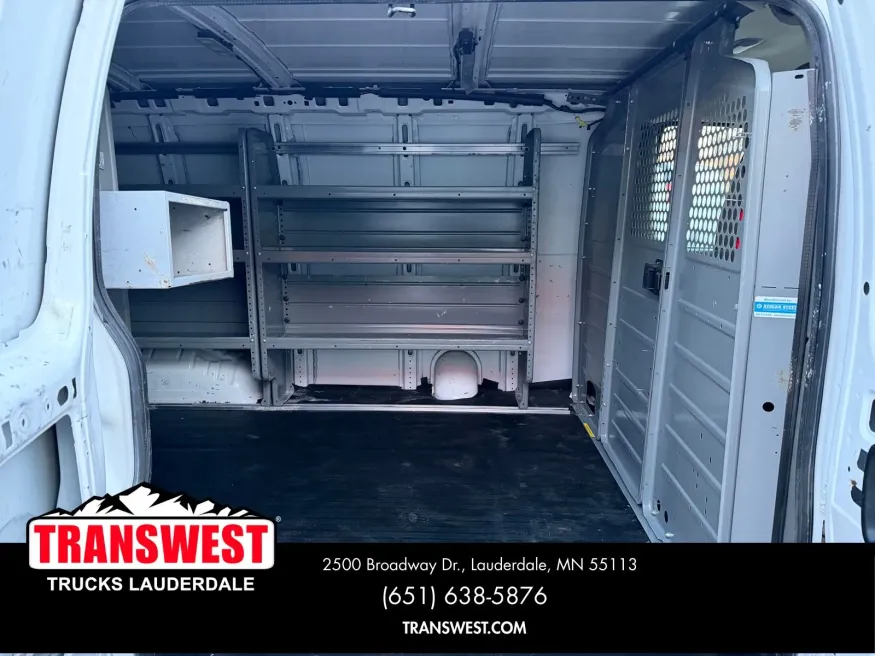 2017 Chevrolet Express 3500 Work Van | Photo 17 of 21