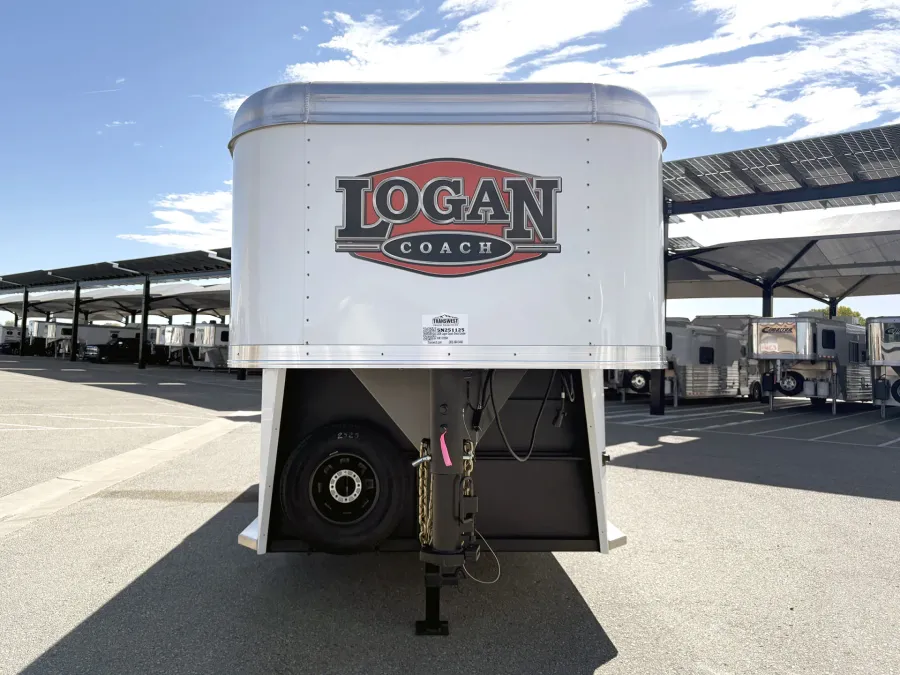 2026 Logan Coach Stock Combo | Photo 18 of 18