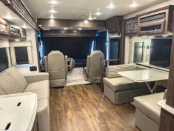 2023 Newmar Bay Star 3408 | Thumbnail Photo 11 of 38