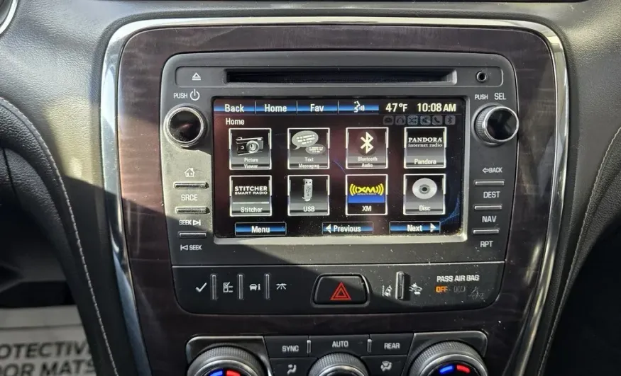 2017 Buick Enclave | Photo 21 of 32