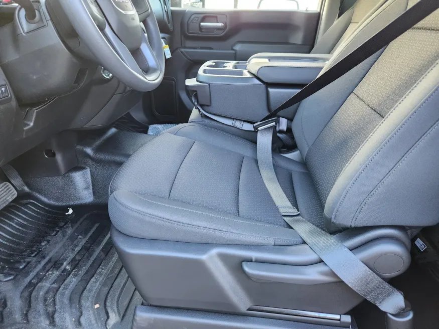 2026 GMC Sierra 2500HD Pro | Photo 8 of 28