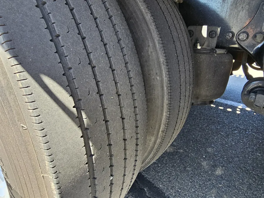 2019 Western Star 4900FA | Photo 22 of 34