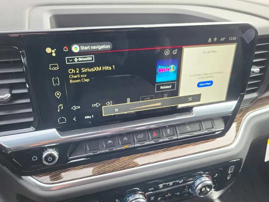 2026 GMC Sierra 1500 Elevation | Photo 13 of 23