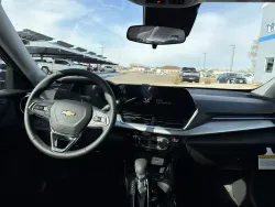 2026 Chevrolet Trax LT | Thumbnail Photo 10 of 19