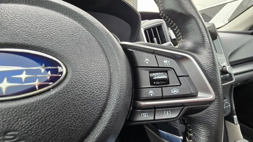 2024 Subaru Forester | Photo 17 of 32