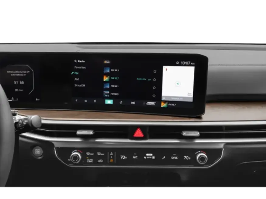 2024 Kia Sorento | Photo 6 of 13