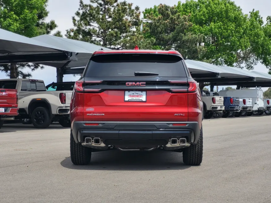 2026 GMC Acadia AT4 | Photo 5 of 26