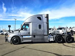 2024 Freightliner Cascadia | Thumbnail Photo 8 of 22